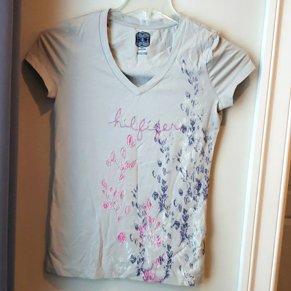 Gray Tommy Hilfiger v-neck with